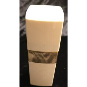 Vintage Chanel No 22 Eau De Toilette Spray New NY Number #22 Flower Top White